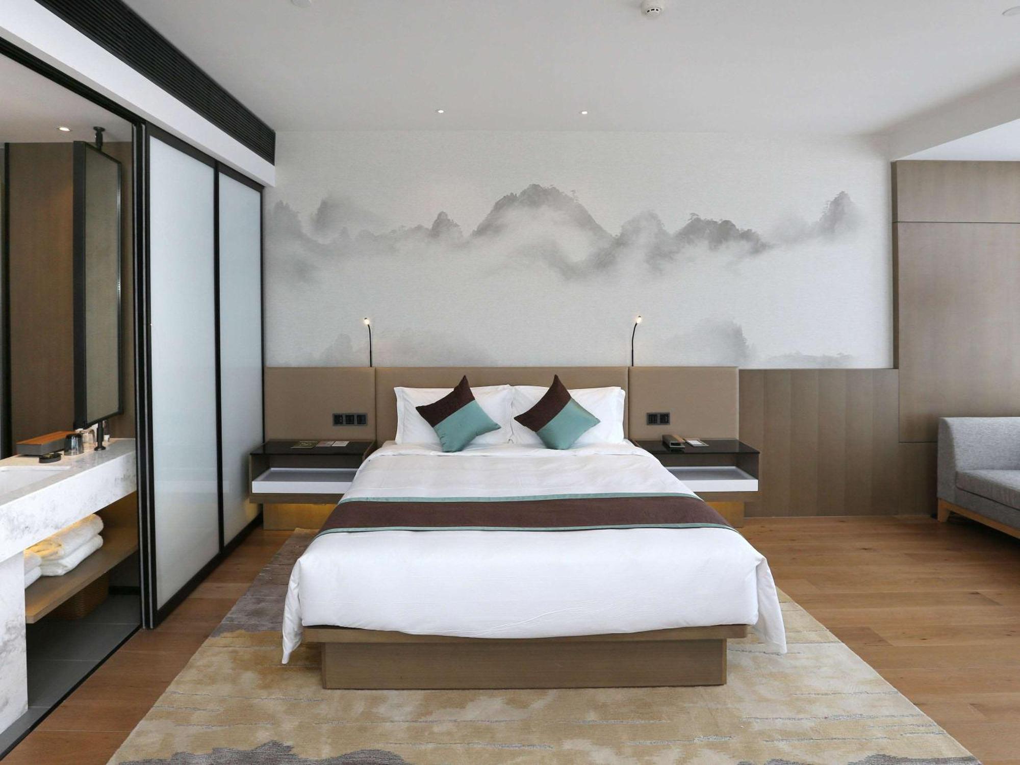Novotel Deqing Exterior photo