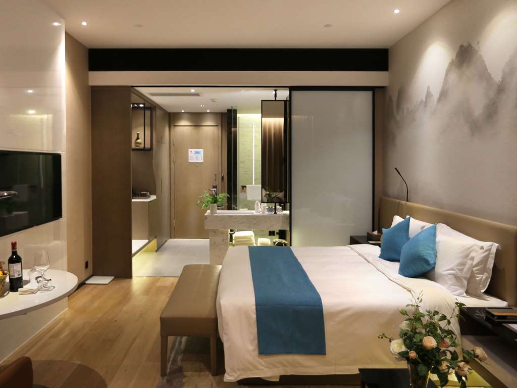 Novotel Deqing Room photo